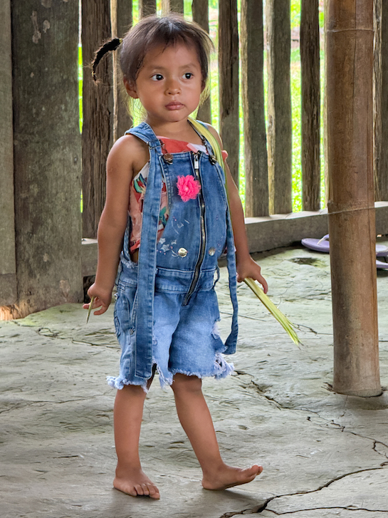 This young girl charmed us all