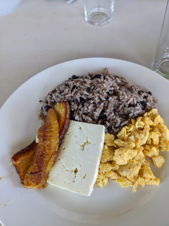 Breakfast at Alberto's House